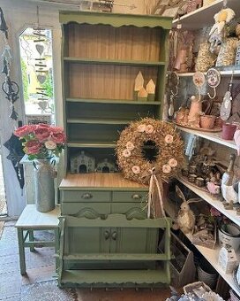 Vintage kuchyňský kredenc