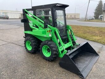 Locust 750, smykový nakladač