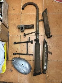 ČZ 125 150 B T C Jawa Perak