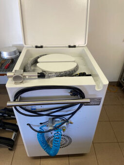 pulzní laserový čistící stroj