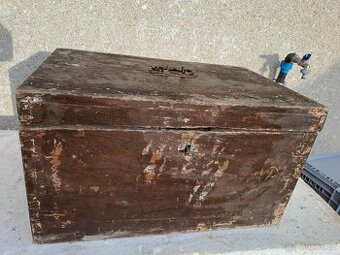 Prodám vojenský kufr