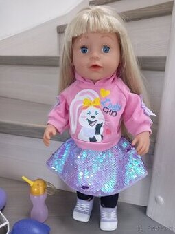 Panenka Baby born starsi sestricka