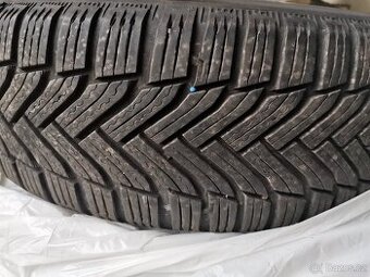 Zimní pneumatiky na ocelových kolech - Mazda