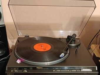 Gramofon Technics SL-BD3