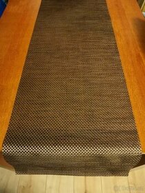 Sada ubrusů (středový a malý)