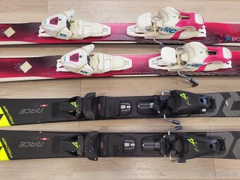 Lyže Atomic a Fischer