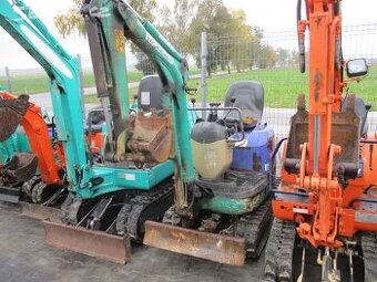 Minibagr Komatsu PC-10 1000kg