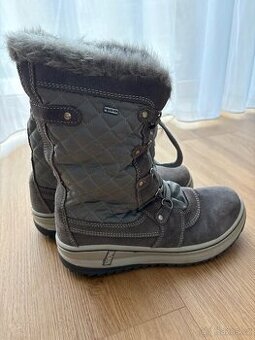 Dámské zimní boty 39