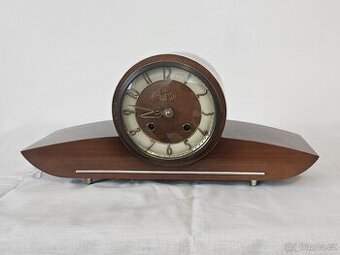 Starožitné krbové hodiny