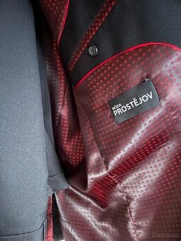 Oblek Prostějov 52/54