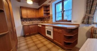 Borovicová linka z masivu se spotřebiči,6323