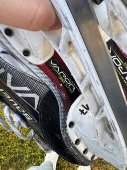 Brusle Bauer Vapor 3 X