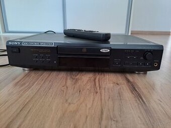 Sony CDP-XE520