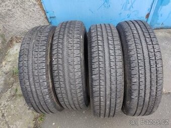 Pneu na veterany 205/75R15