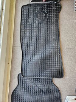 BMW e61, e60- přesné gumové koberečky