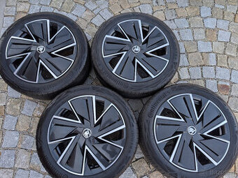 Alu kola Vela Aero R18 Superb