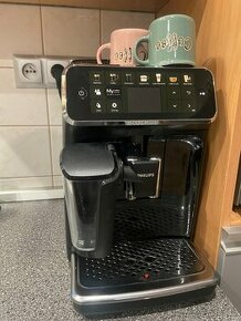 Kávovar Philips Series 5400 LatteGo