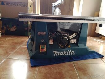 MAKITA MLT100N stolní pila