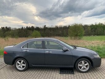 Honda Accord 2.0 i Vtec 114kW