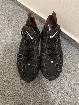 Nike airmax 720 ispa vel 43