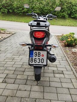 Honda cb125f