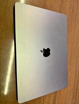 MacBook Air 15 16/512