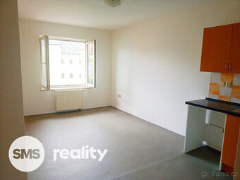 Pronájem bytu 1+kk, 27 m² – Popská ulice, Opava (centrum)