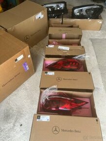 Mercedes Benz GLS W167 zadni LED svetla pred faceliftem.