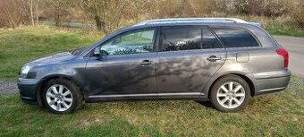 Toyota Avensis T25 2007