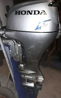 LODNÍ MOTOR HONDA 20D