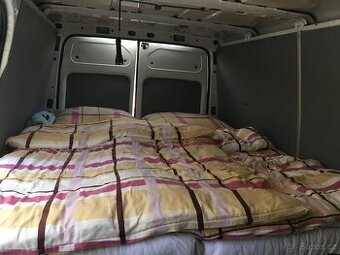 Prodám Spací vestavbu pro Ford Transit 2009- 2018