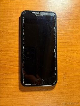 Prodám iPhone 8 + pouzdro Mobilfox