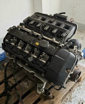 motor M54B25