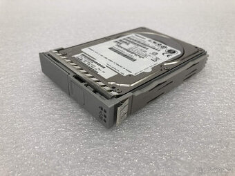 4x HDD 2,5" SUN Toshiba MBF2300RC 300GB SAS2 10k rpm
