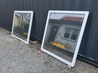 Okna použitá fixní 150x130 a 180x150cm