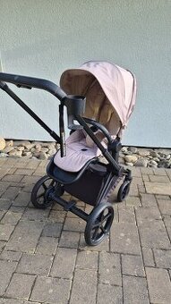 Cybex e-priam