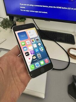iPhone SE Bílý 64GB (2020)