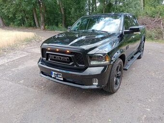 Dodge Ram Big Horn pěkný stav
