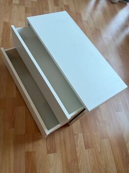 EKET skřiňka Ikea