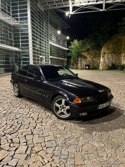 BMW E36 323i Coupe