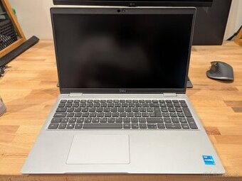 Dell Latitude 5520 - 15,6'',i5-1135G7,16GB,2xThunderbolt 4