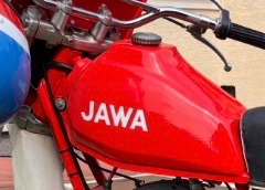 Jawa soutěžní