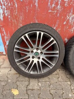 Prodám alu kola Superb 2 225/45r18 zimní 7.1mm