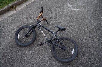 BMX Mongoose Legion