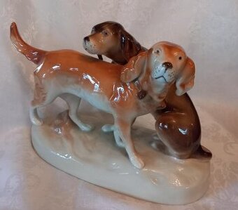 Psi, ohaři, porcelánka Duchcov, kolem roku 1970