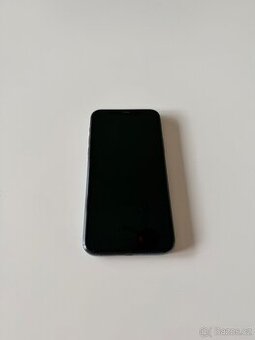 iPhone 11 Pro 64 GB – Space Gray – skvělý stav
