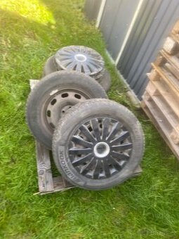 Zimáky 195/65R15 Disky 5x100 R 15