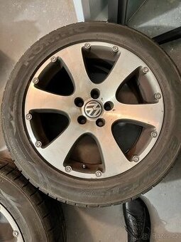 Odešlu dobírkou Originál kola 17" VW Touran cross letní