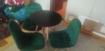 Set stul a tri zidle