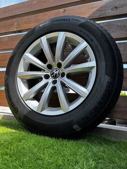 Alu kola 5x112 r18 s pneu (touar18)